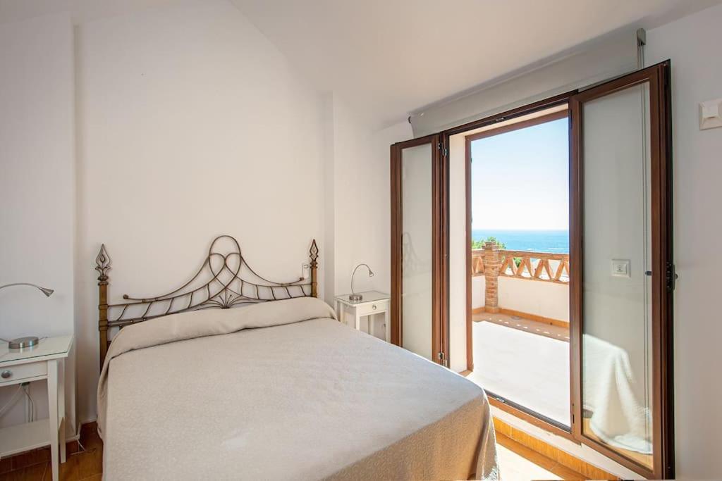 Sunny House With Great Sea Views, 3 Terraces, Private Heated Pool And Sauna La Herradura  Luaran gambar